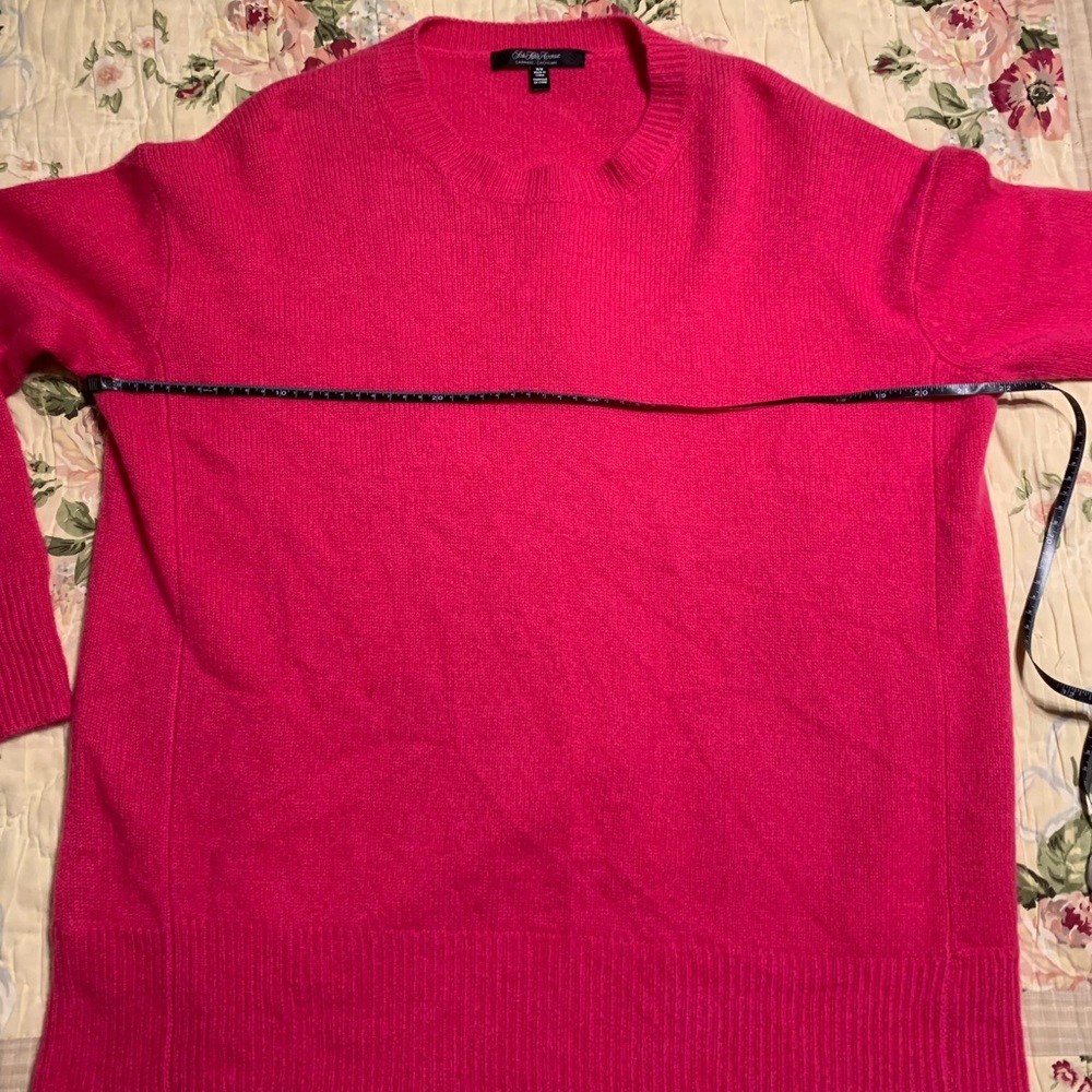 Cashmere Sweater, Saks Fifth Avenue Round Neck Sweater - Picture 3 of 8